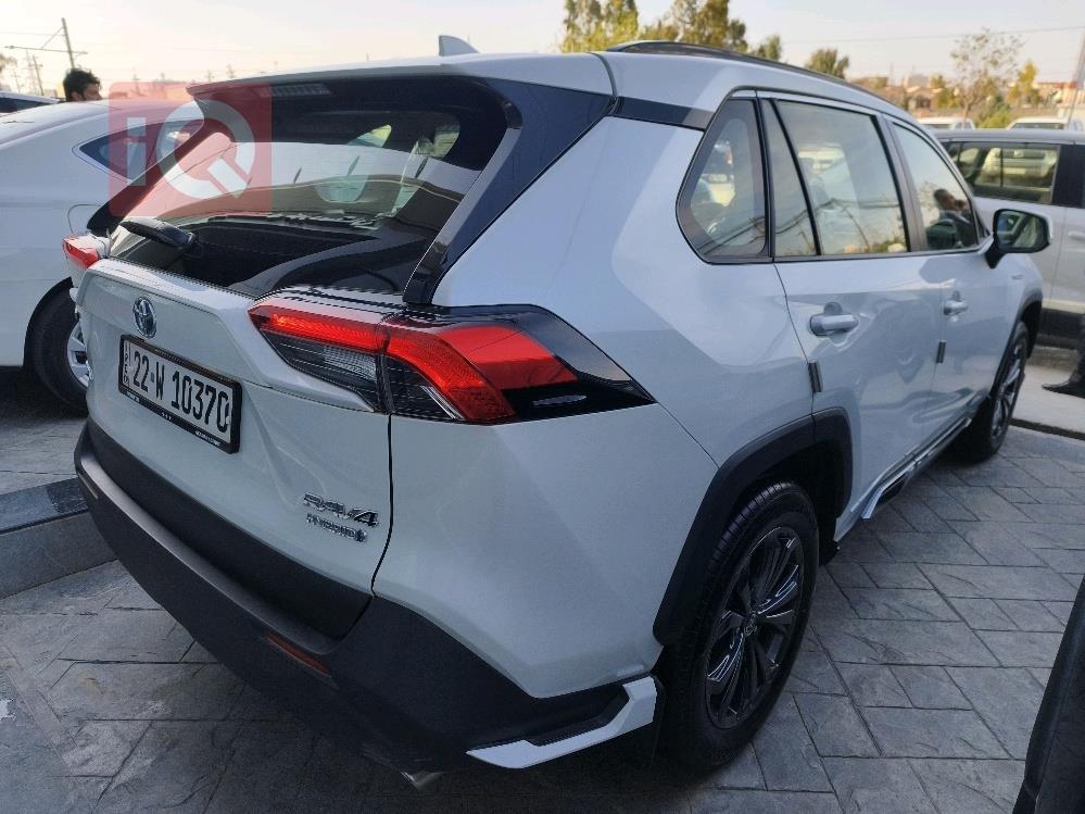 تويوتا راف 4